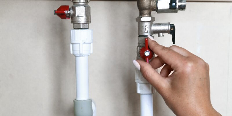 turning off water valve