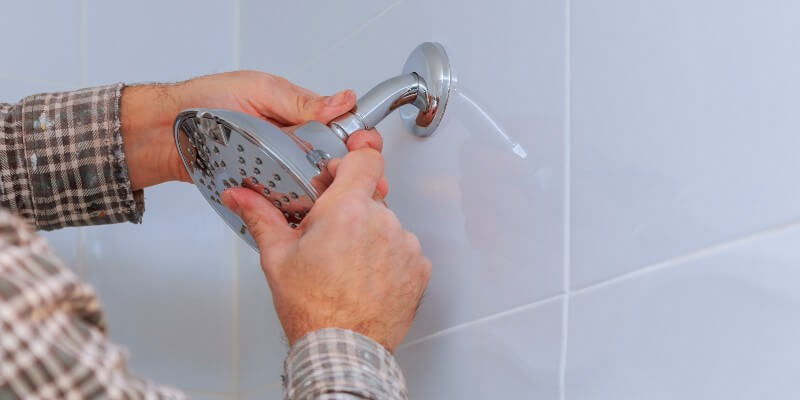 Replacing Showerhead